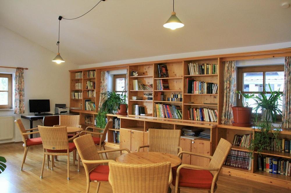 Seminarhaus Grainau Hostel Eksteriør bilde