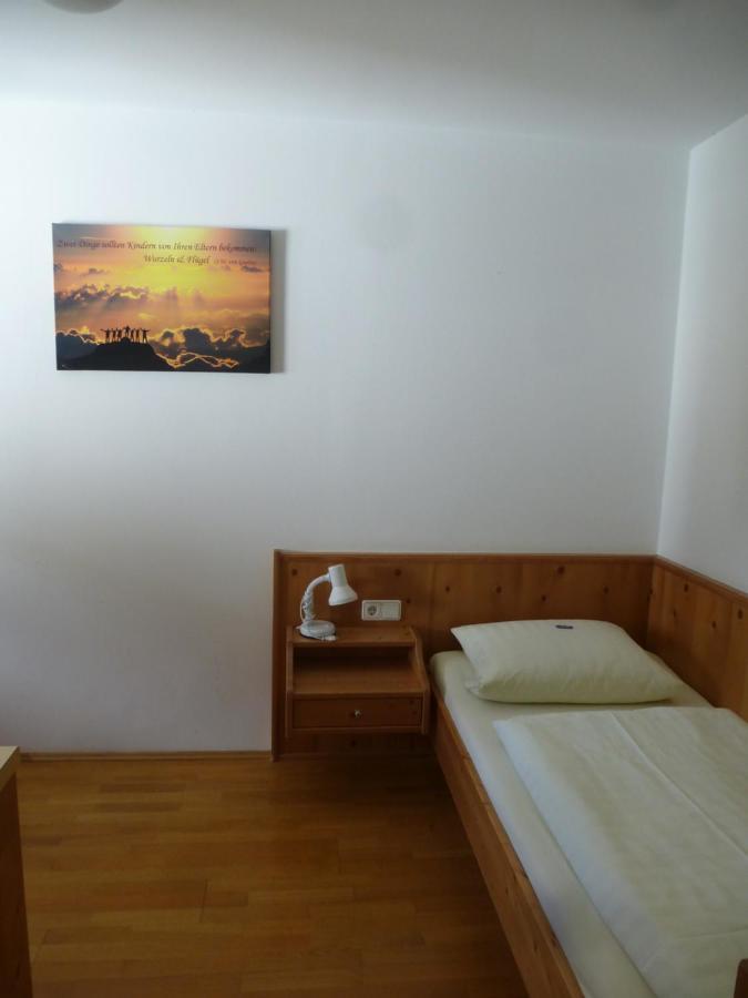 Seminarhaus Grainau Hostel Eksteriør bilde